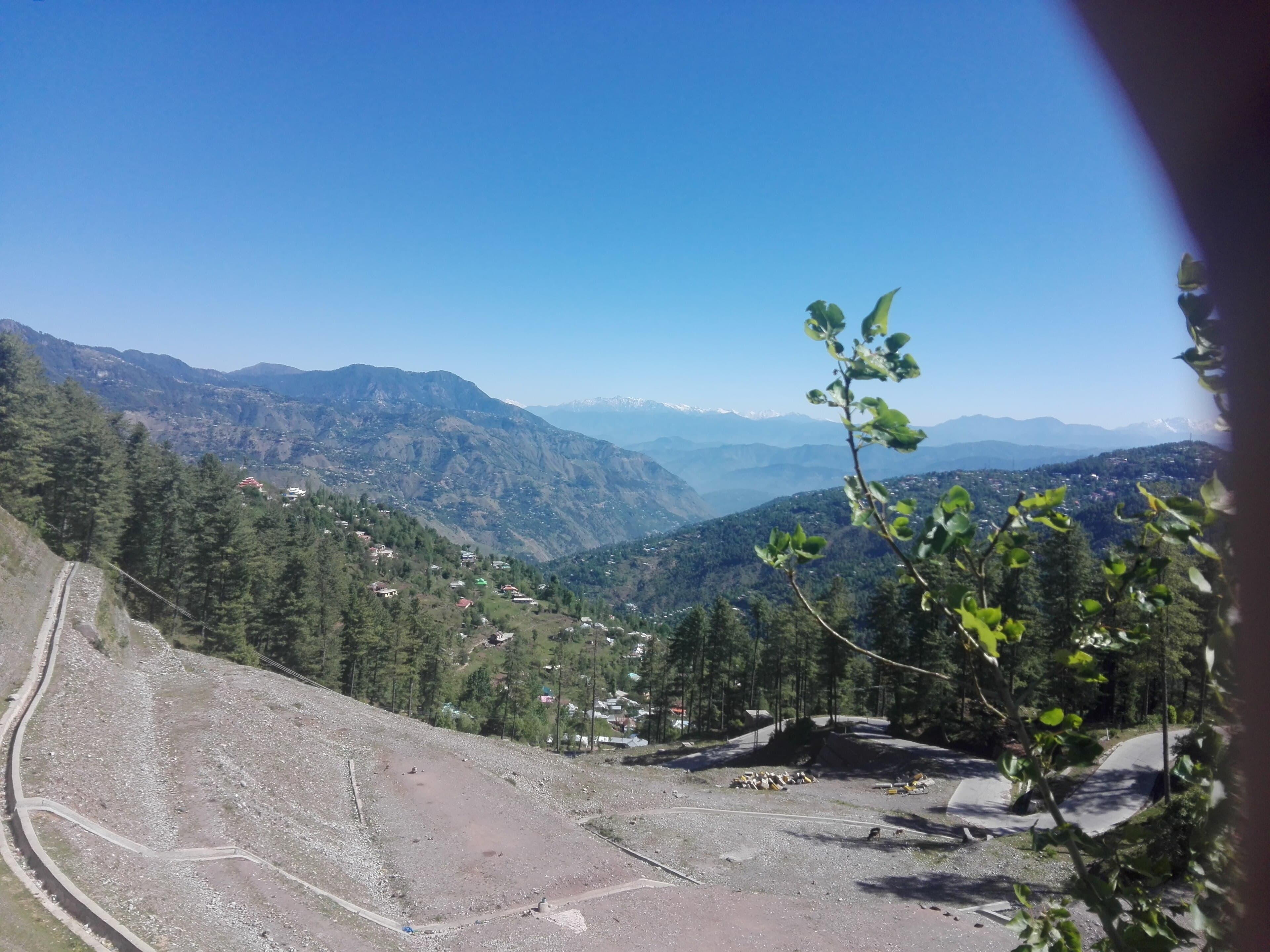 The hills at Pir Chinasi above Muzaffarabad