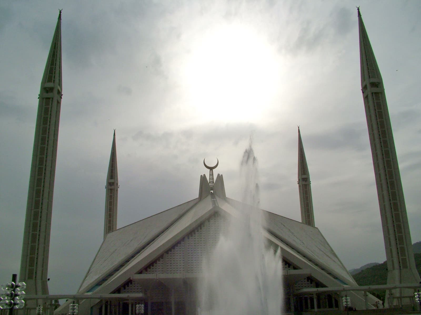 Faisal Mosque against the Margalla Hills