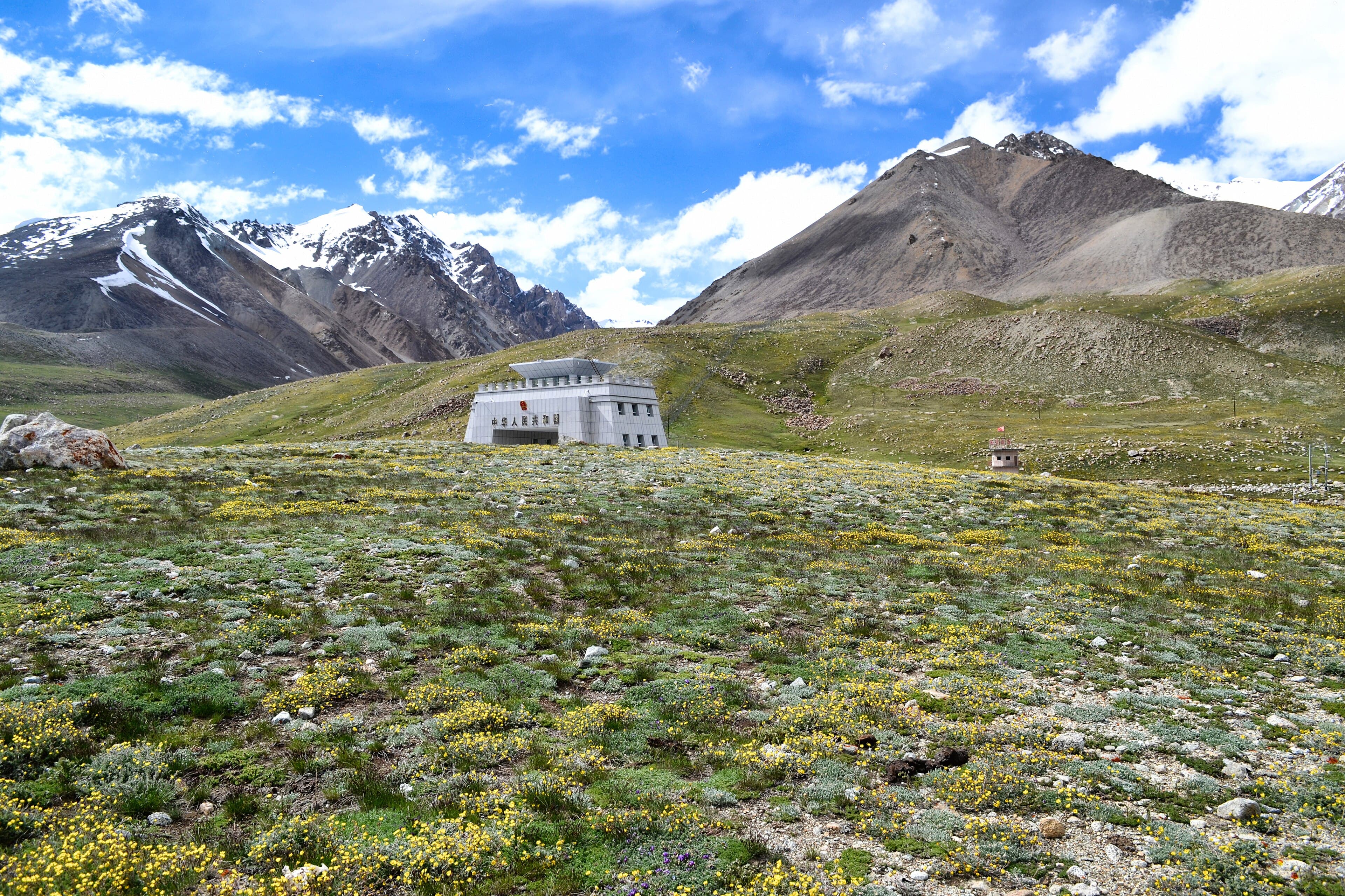 Khunjerab Pass on the Pakistan-China border